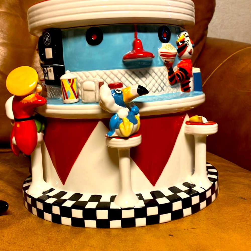 100 yrs of Kellogg cookie jar
